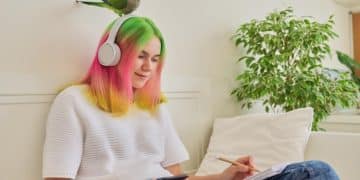 K-Pop Reaction Videos: Dominate YouTube & Gain Subscribers - Cover Image