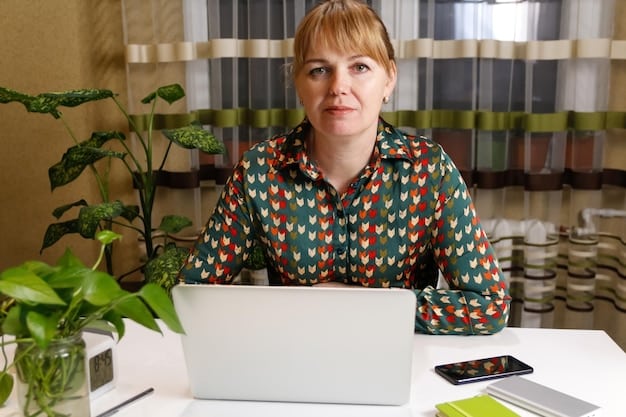 Laura Karpman at work.