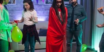 The Ultimate Guide to Cosplay for Beginners - Cover Image