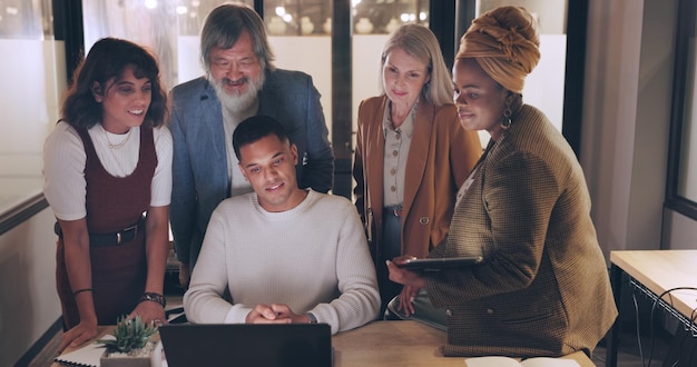 Understanding Korean Workplace Culture: Tips for US Professionals in 2025