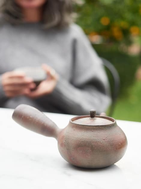 Korean Tea Ceremony Etiquette: A Beginner’s Guide for US Participants