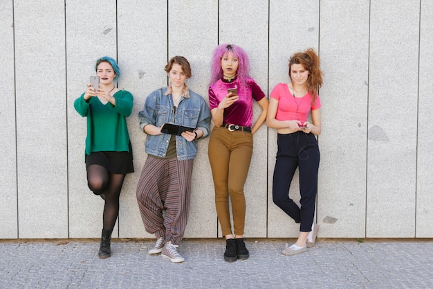 Navigating K-Pop Copyright Laws: A 2025 Guide for US Fan Content Creators